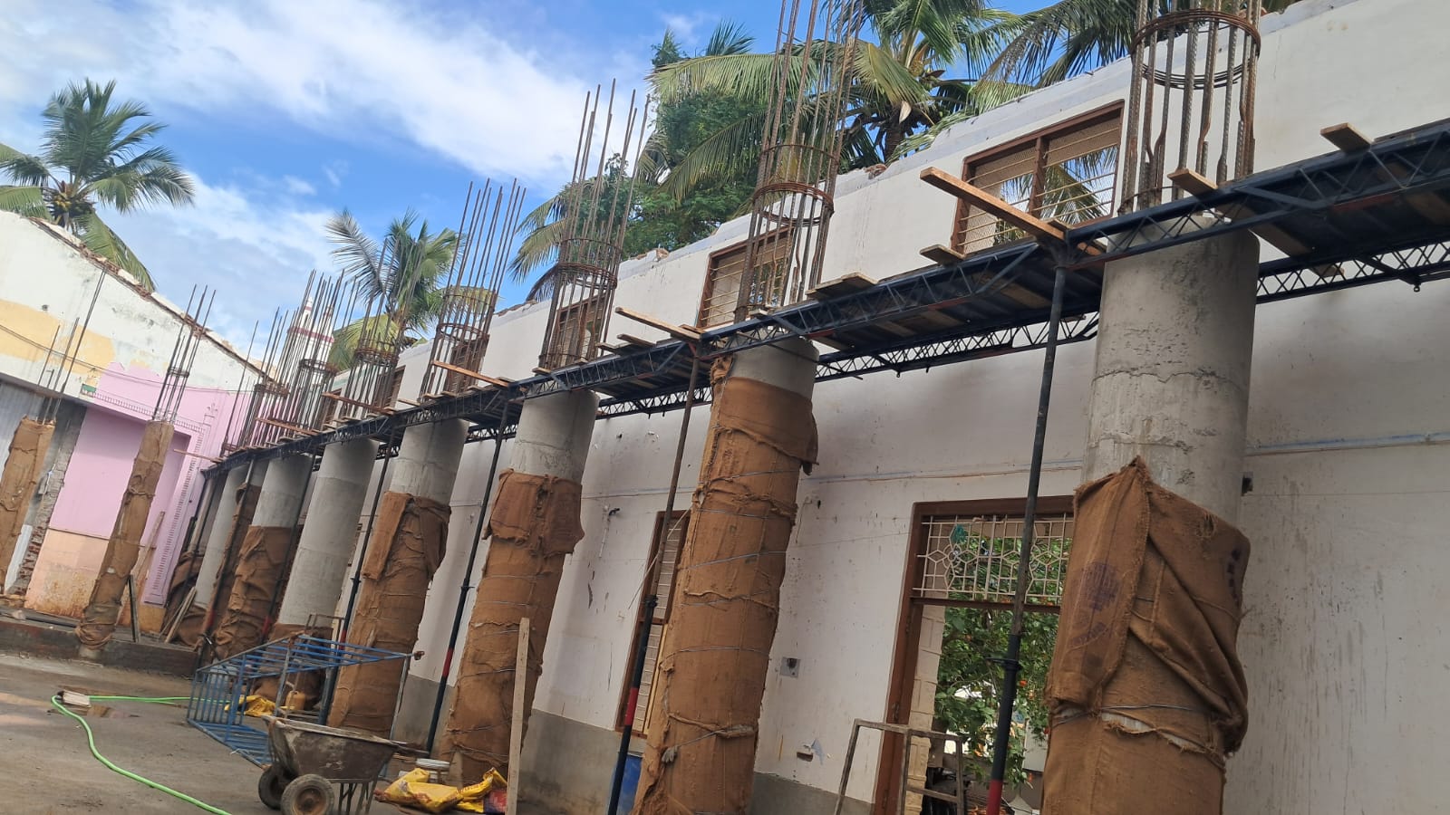 Renovation pillar works